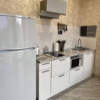 Сдается 1-комнатная квартира, 60 м²