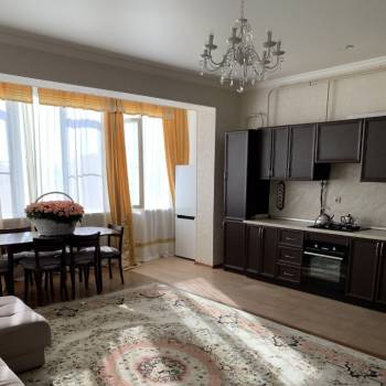 Продается 3-х комнатная квартира, 90 м²