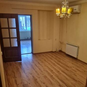 Продается 3-х комнатная квартира, 63 м²