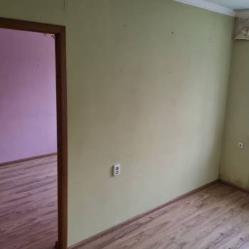 Продается 3-х комнатная квартира, 63 м²