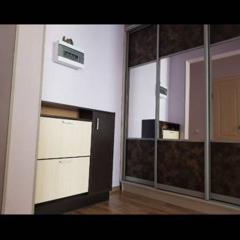 Продается 1-комнатная квартира, 42 м²