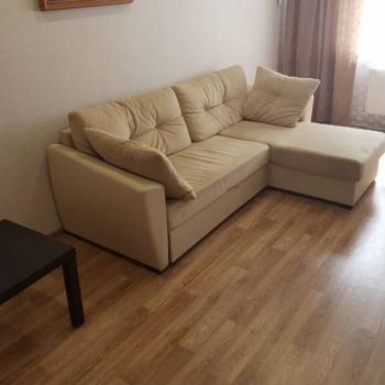 Продается 1-комнатная квартира, 42 м²