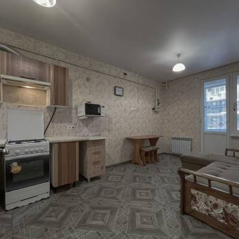 Продается 1-комнатная квартира, 40 м²