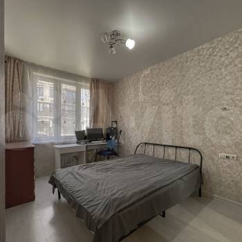 Продается 1-комнатная квартира, 40 м²