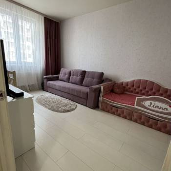 Сдается 1-комнатная квартира, 36 м²