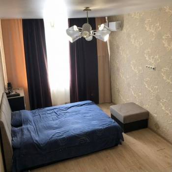 Продается 1-комнатная квартира, 39 м²