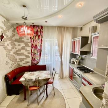 Сдается 2-х комнатная квартира, 60 м²