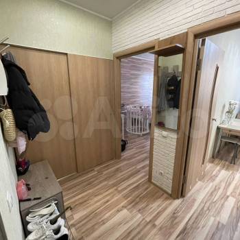 Сдается 1-комнатная квартира, 39 м²