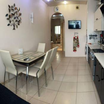 Сдается 1-комнатная квартира, 42 м²