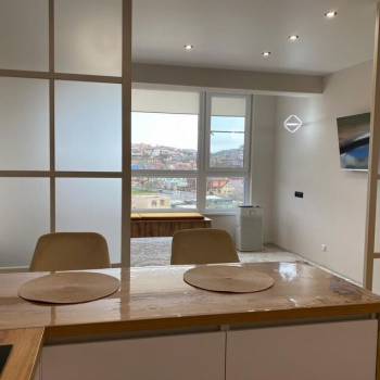 Продается 1-комнатная квартира, 33 м²