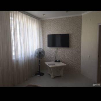 Сдается 2-х комнатная квартира, 70 м²