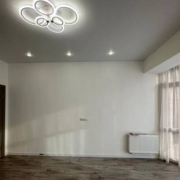 Продается 1-комнатная квартира, 43 м²