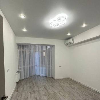 Продается 1-комнатная квартира, 43 м²