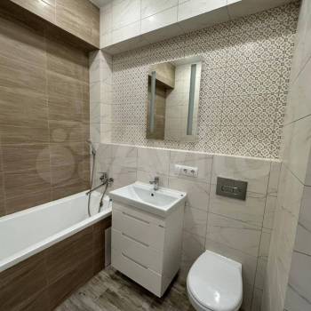 Продается 1-комнатная квартира, 43 м²