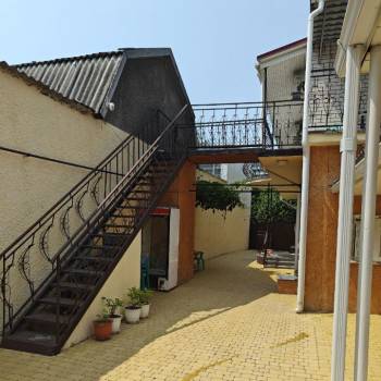 Продается Многокомнатная квартира, 131,3 м²