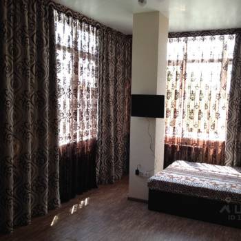 Сдается 1-комнатная квартира, 45 м²