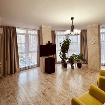 Продается 3-х комнатная квартира, 92 м²