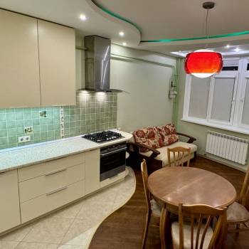 Сдается Многокомнатная квартира, 82 м²