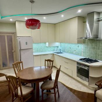 Сдается Многокомнатная квартира, 82 м²