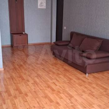 Сдается 1-комнатная квартира, 35 м²