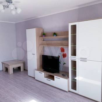 Сдается 1-комнатная квартира, 46 м²