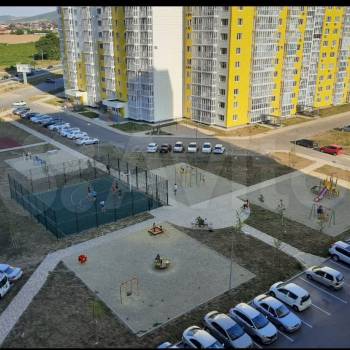 Сдается 1-комнатная квартира, 46 м²