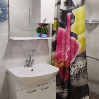 Сдается 1-комнатная квартира, 46 м²