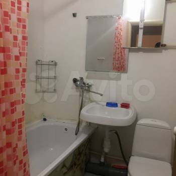 Сдается 1-комнатная квартира, 37 м²