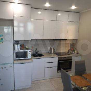 Продается 1-комнатная квартира, 37 м²