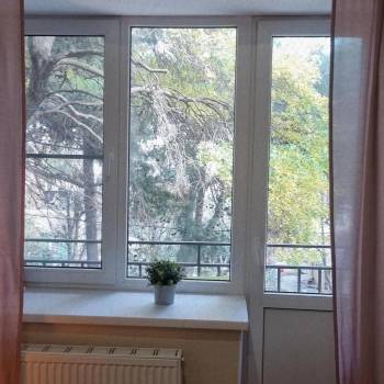 Продается 1-комнатная квартира, 35 м²