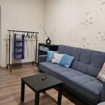 Продается 1-комнатная квартира, 35 м²