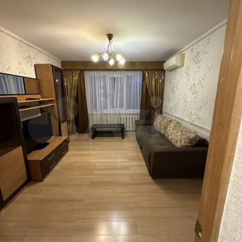 Сдается 2-х комнатная квартира, 50 м²