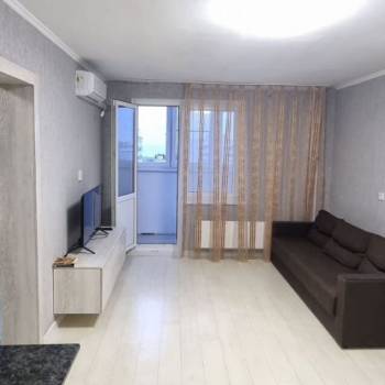 Сдается 1-комнатная квартира, 38 м²