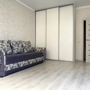 Сдается 1-комнатная квартира, 44 м²