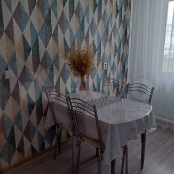 Сдается 2-х комнатная квартира, 60 м²