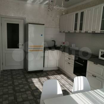 Сдается 1-комнатная квартира, 44 м²