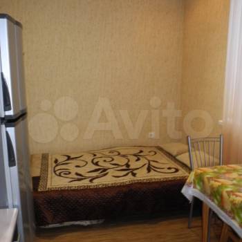 Сдается 1-комнатная квартира, 46 м²