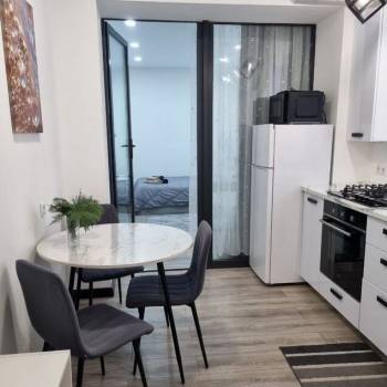 Продается 1-комнатная квартира, 28 м²