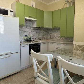 Сдается 1-комнатная квартира, 37 м²