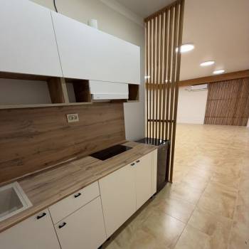 Продается Нежилое помещение, 123,7 м²