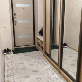 Сдается 2-х комнатная квартира, 75 м²