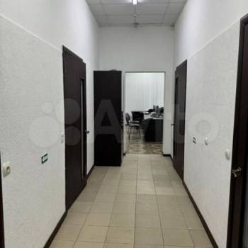 Продается Нежилое помещение, 110 м²