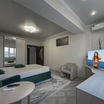 Продается 1-комнатная квартира, 54,3 м²