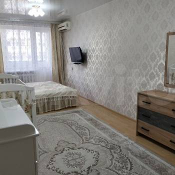 Продается Многокомнатная квартира, 120 м²