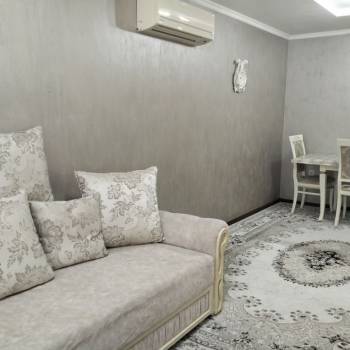 Продается Многокомнатная квартира, 120 м²