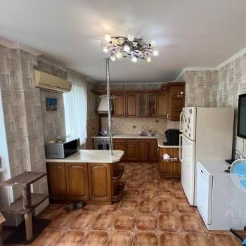 Продается Многокомнатная квартира, 115 м²