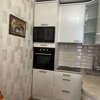 Сдается 1-комнатная квартира, 46 м²