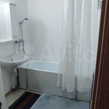 Сдается 2-х комнатная квартира, 62 м²