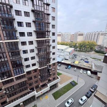 Продается 2-х комнатная квартира, 72 м²