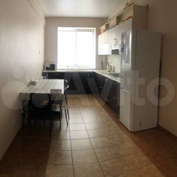 Сдается 2-х комнатная квартира, 74 м²